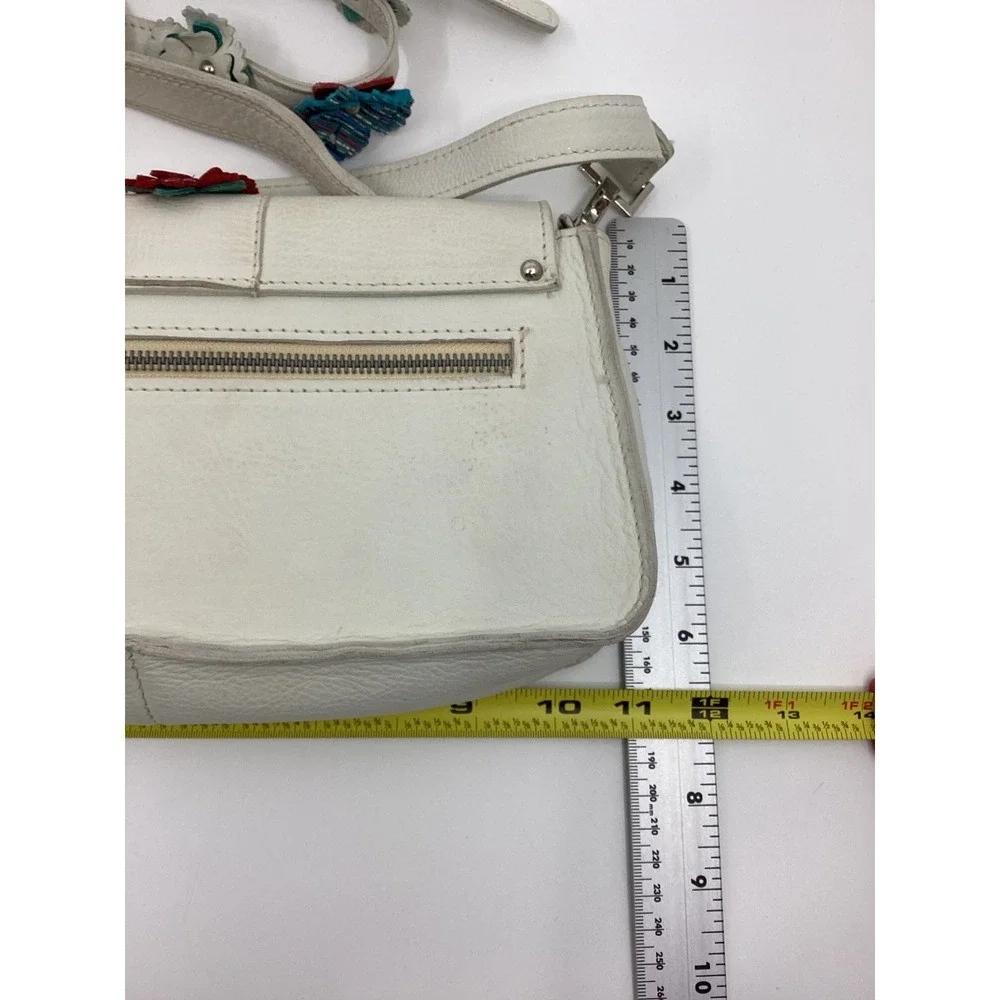 SAS Portrait Collection‎ White Leather Floral Applique Shoulder Bag Made in USA